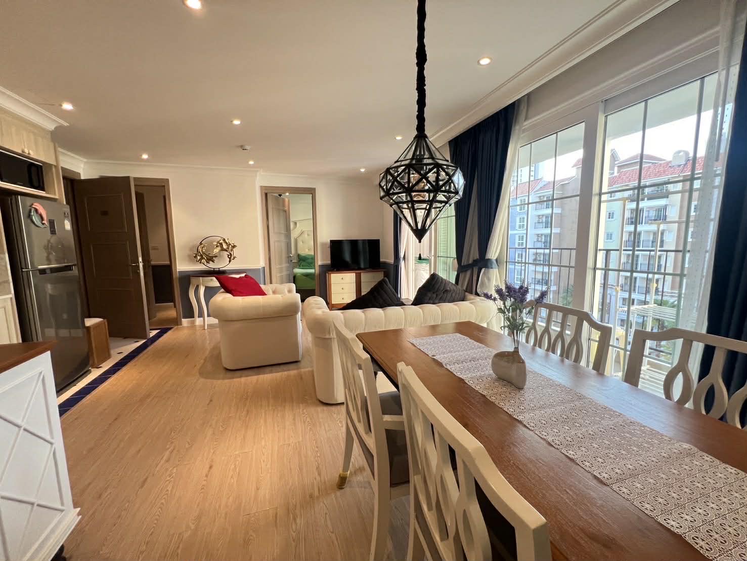 Seven Seas Côte d'Azur Condominium เซเว่น ซี โค้ด ดิ อาซู คอนโดมิเนียม