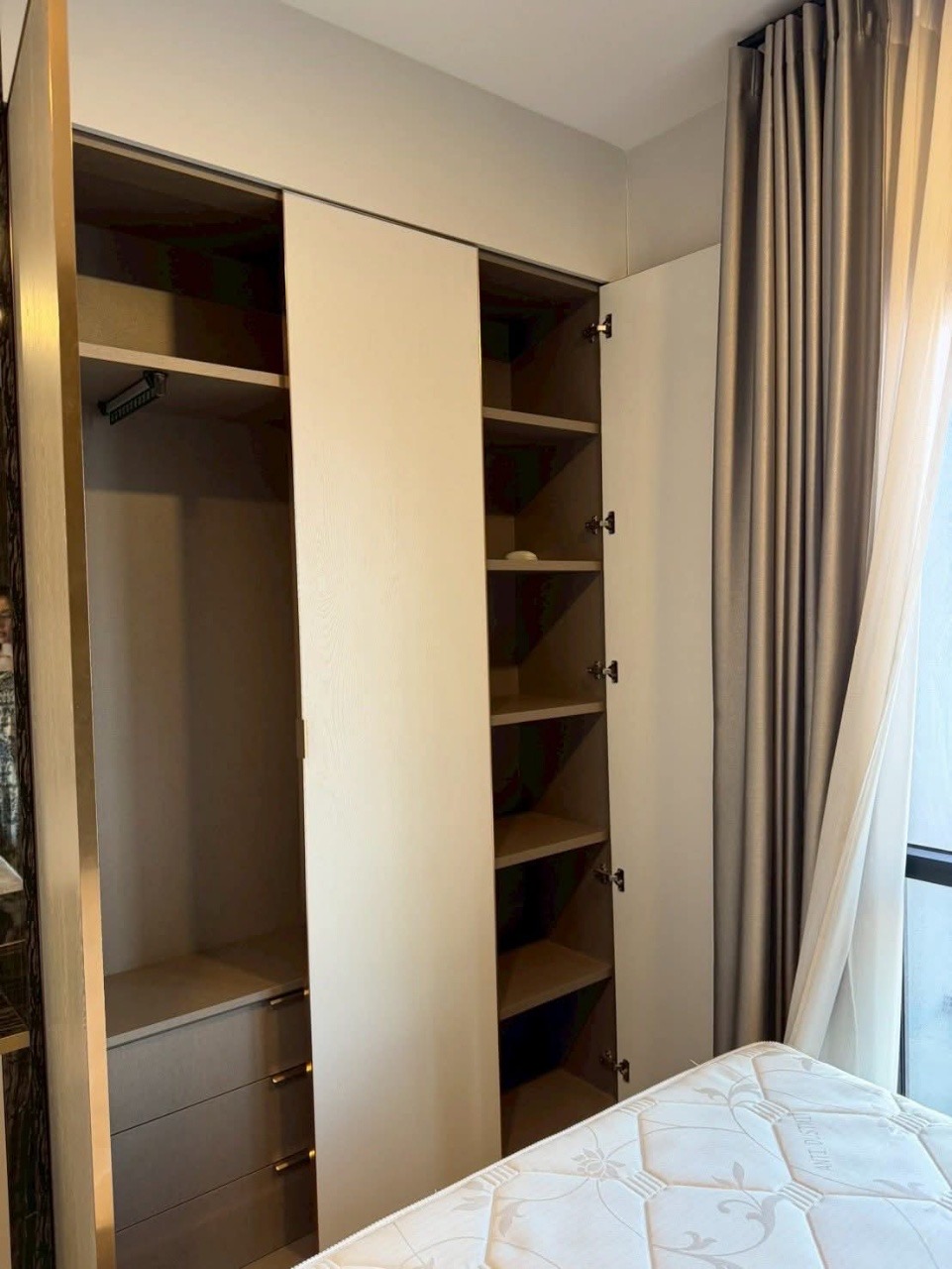 Metris Condo Rama 9-Ramkhamhaeng