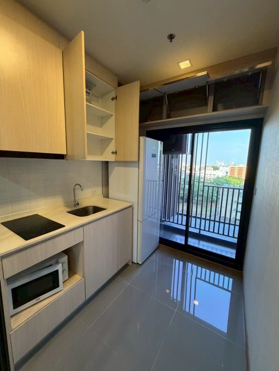 Metris Condo Rama 9-Ramkhamhaeng