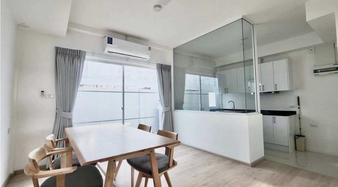 Indy Bangna Ramkhamhaeng 2