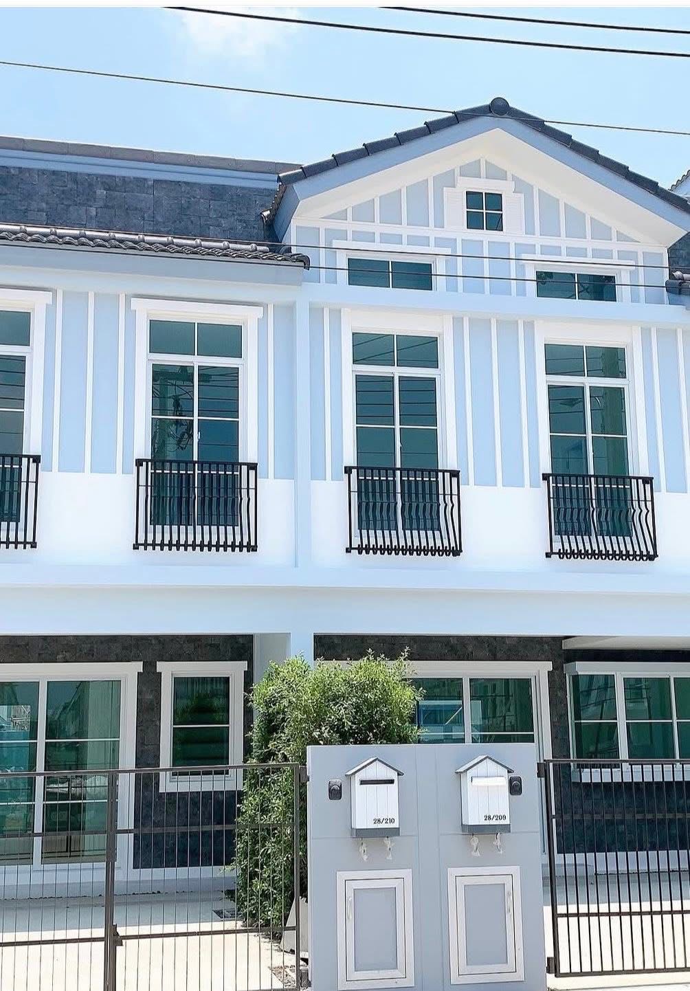 Indy Bangna Ramkhamhaeng 2