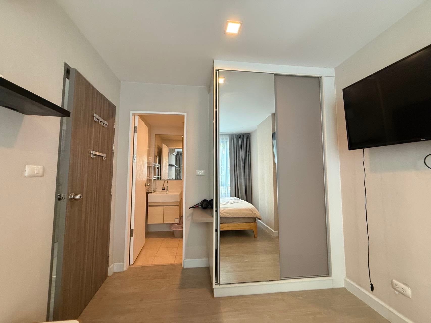 Metro Luxe Ratchada