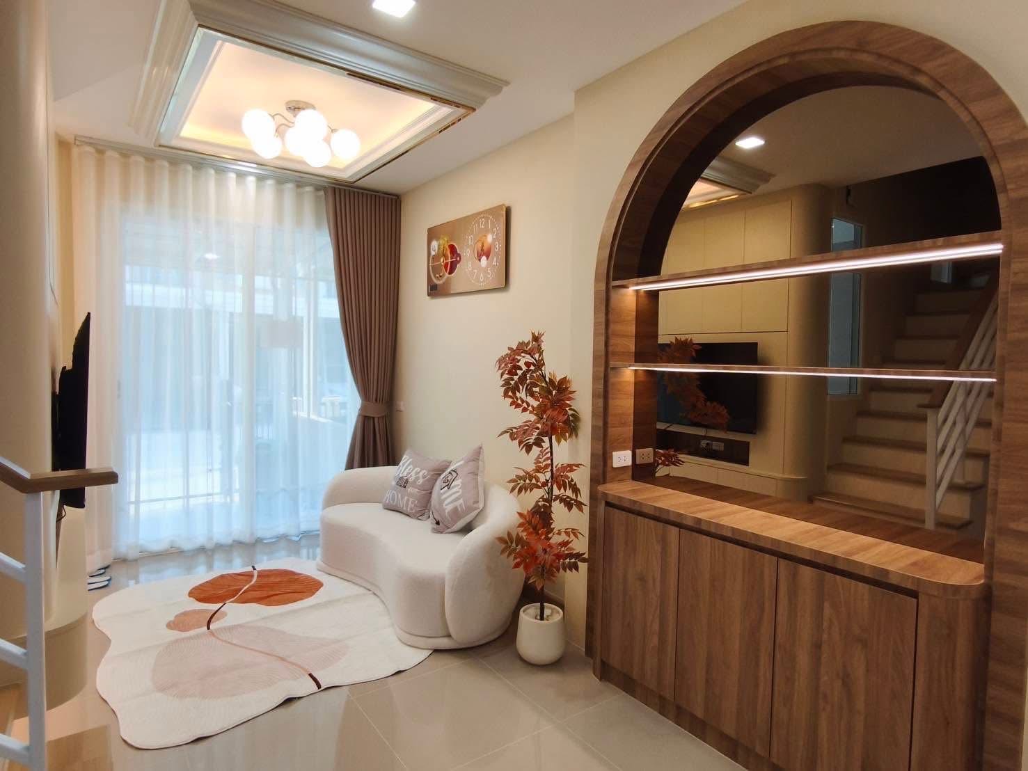 Golden Town Bangna Km.5