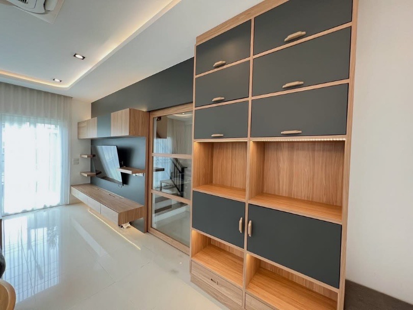 Grand DiO Vibhavadi Rangsit