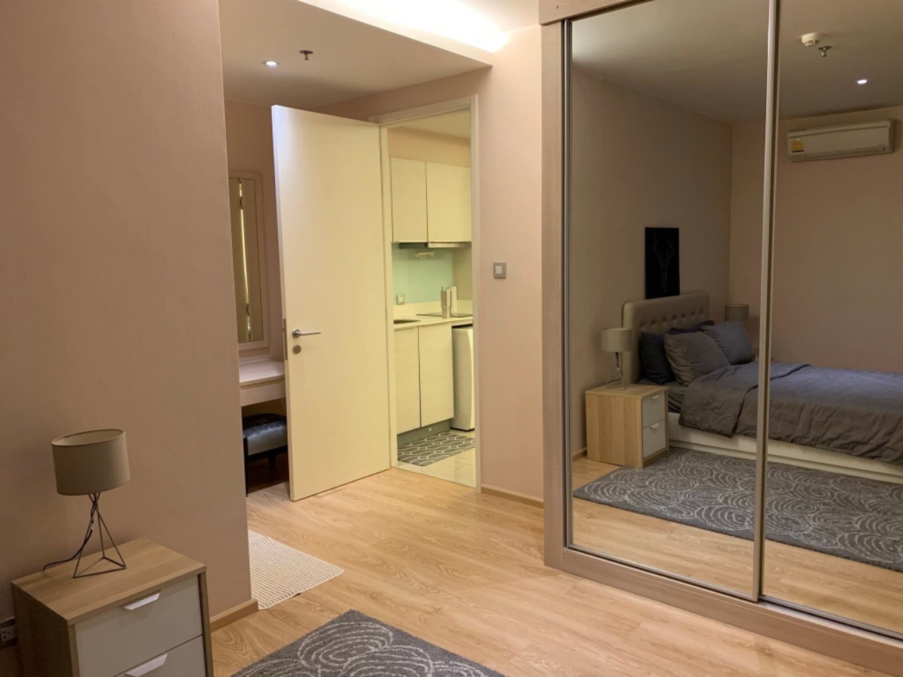 H Sukhumvit 43 Condo