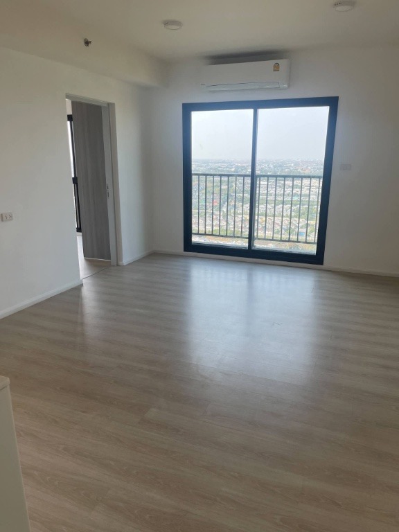 Aspace Mega 1 Condo