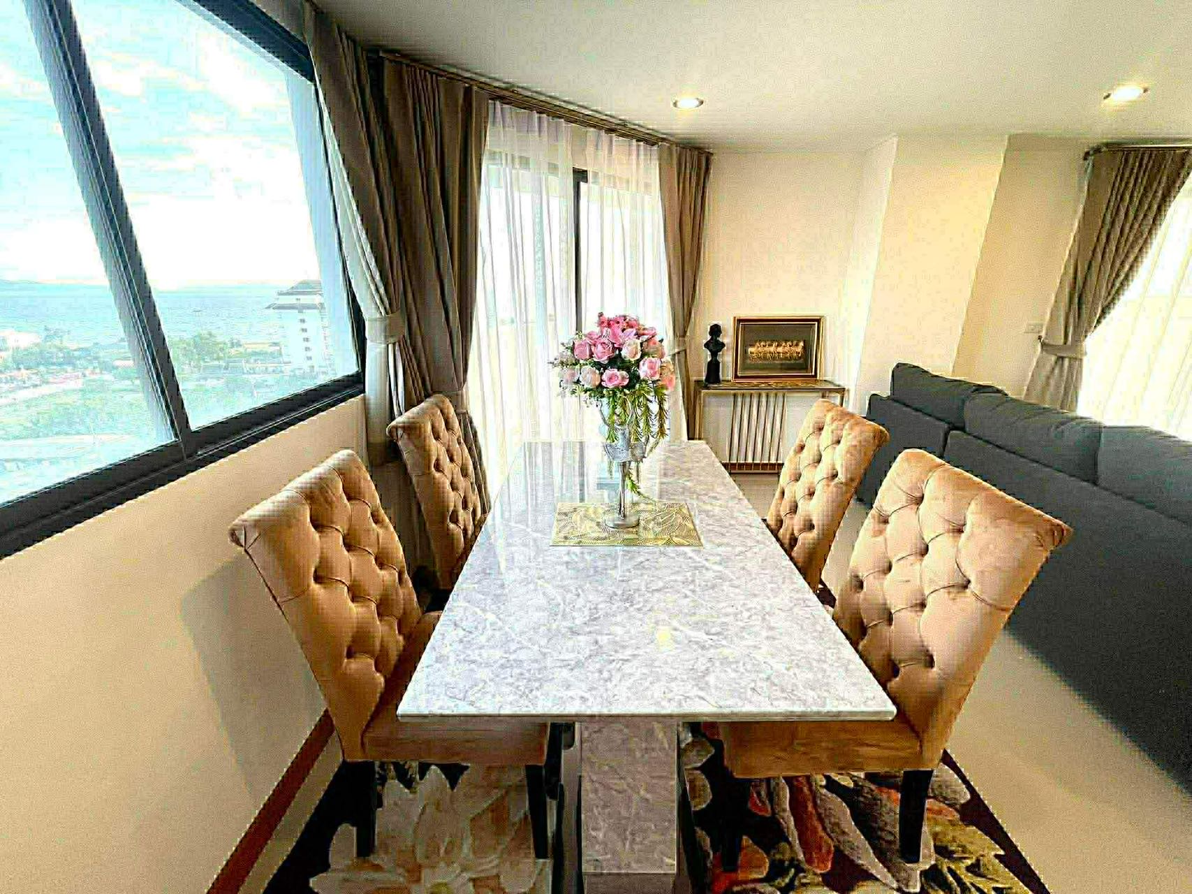 Paradise Condominium