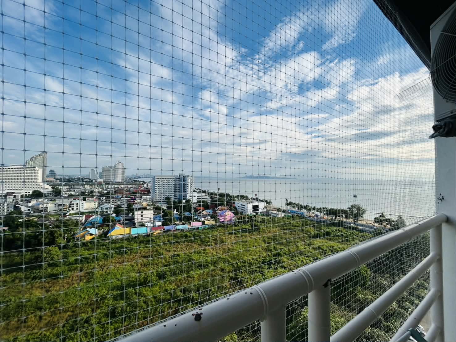 Jomtien Beach Condominium S2