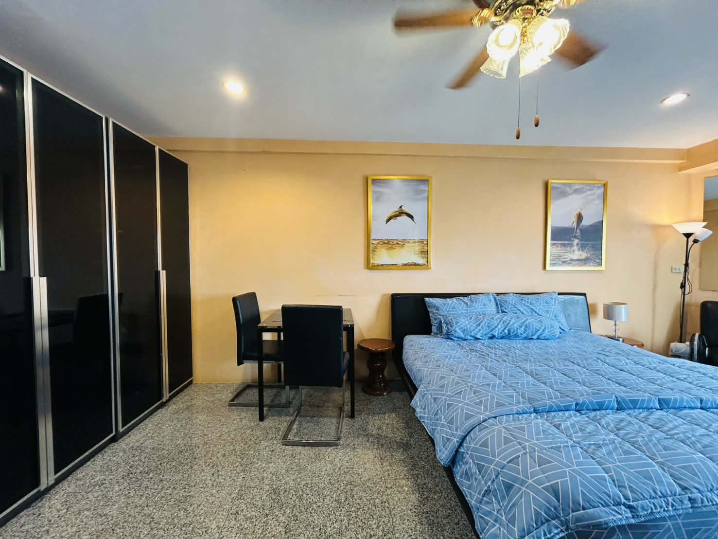 Jomtien Beach Condominium S2