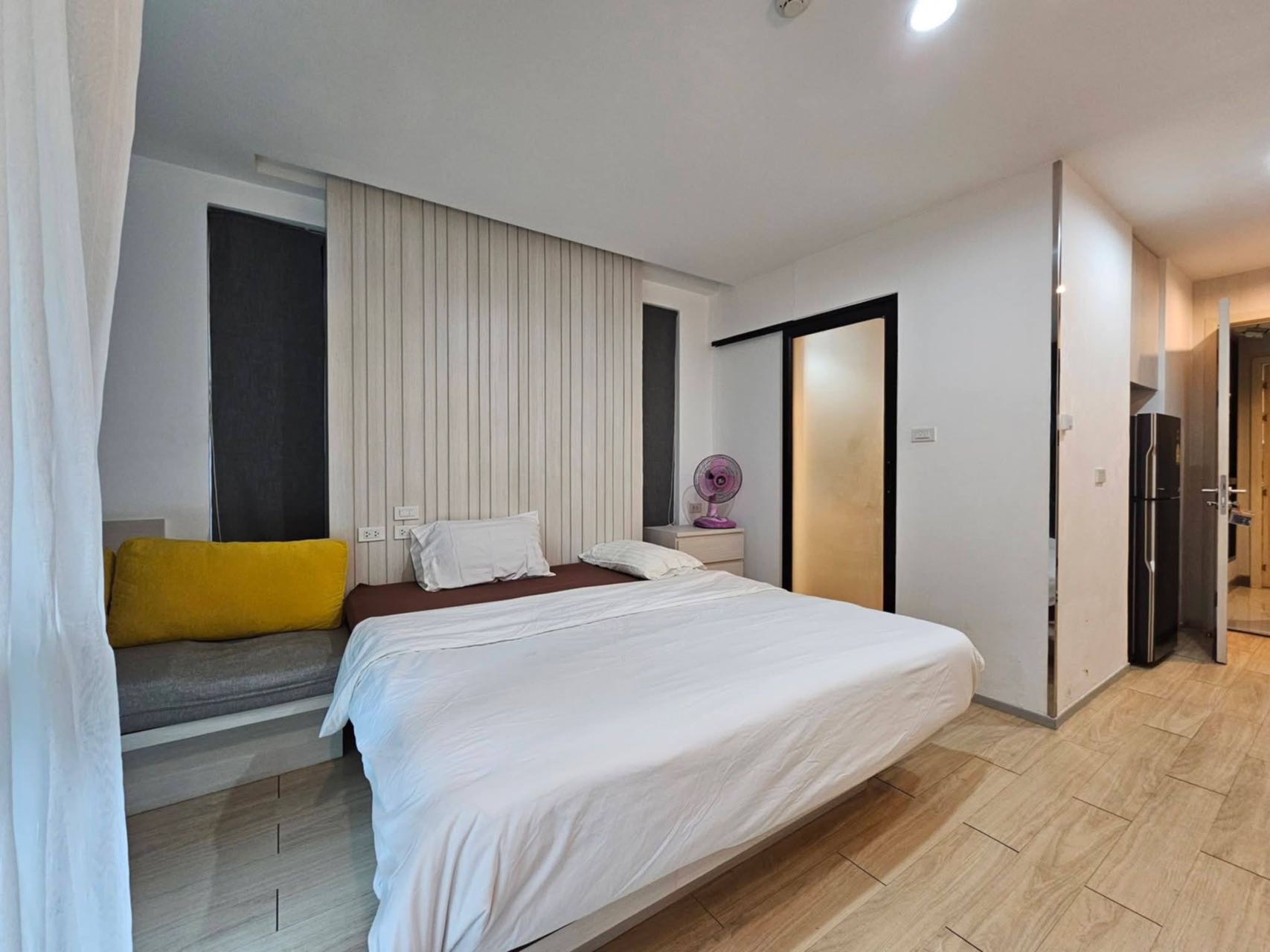 The CHEZZ Condominium