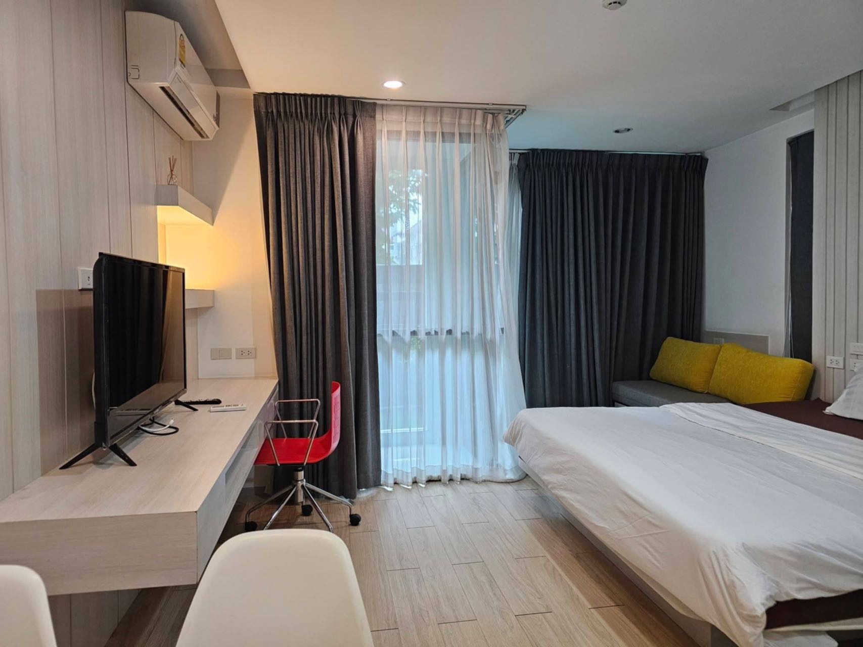 The CHEZZ Condominium