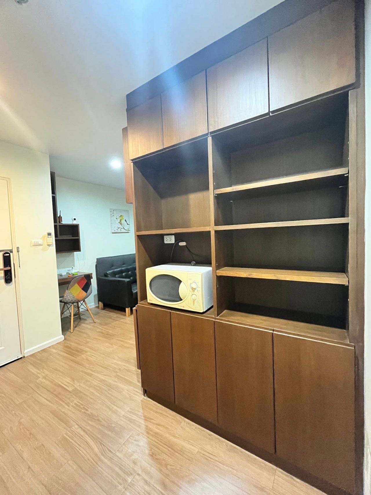 Lumpini Condo Town 