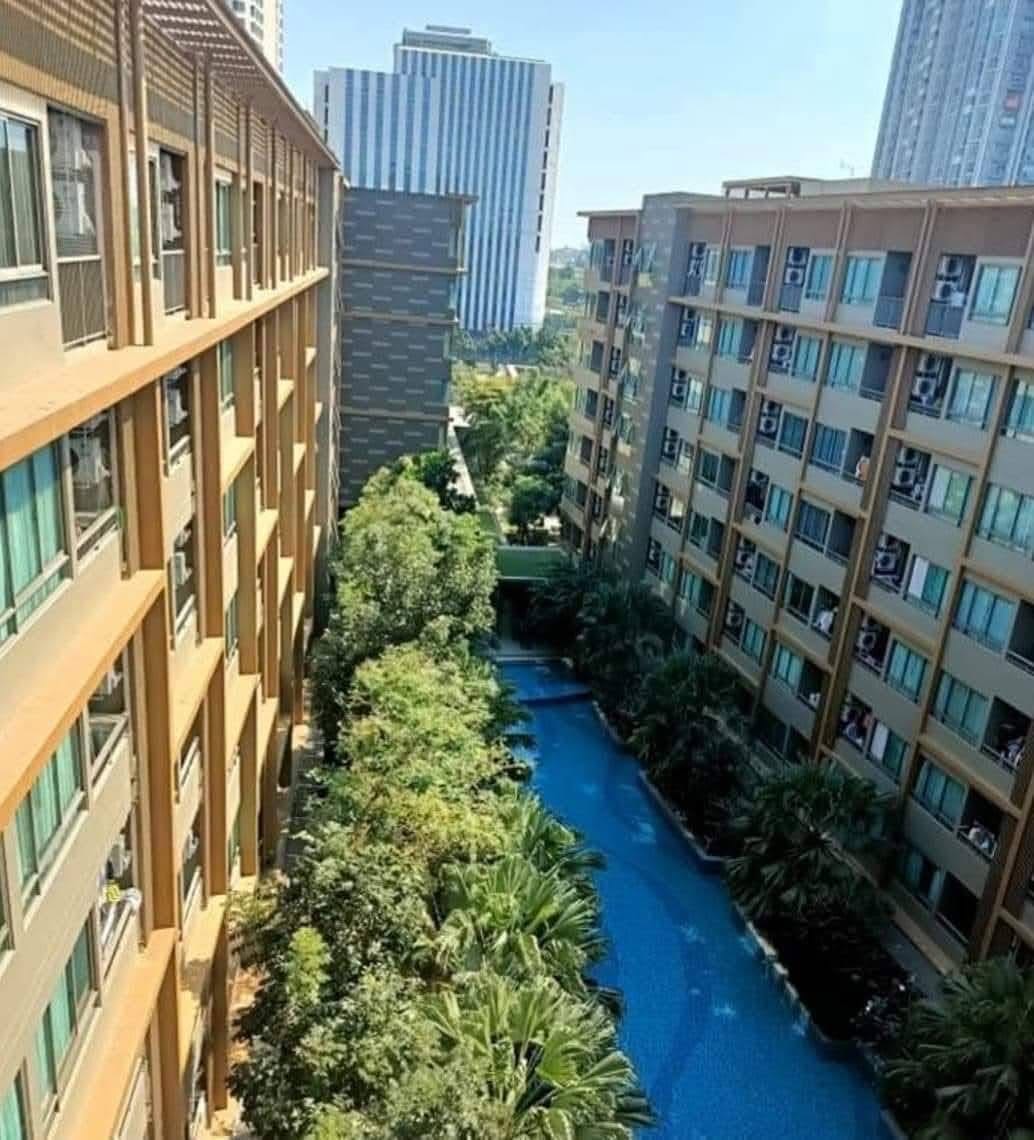 Metro Luxe Ratchada