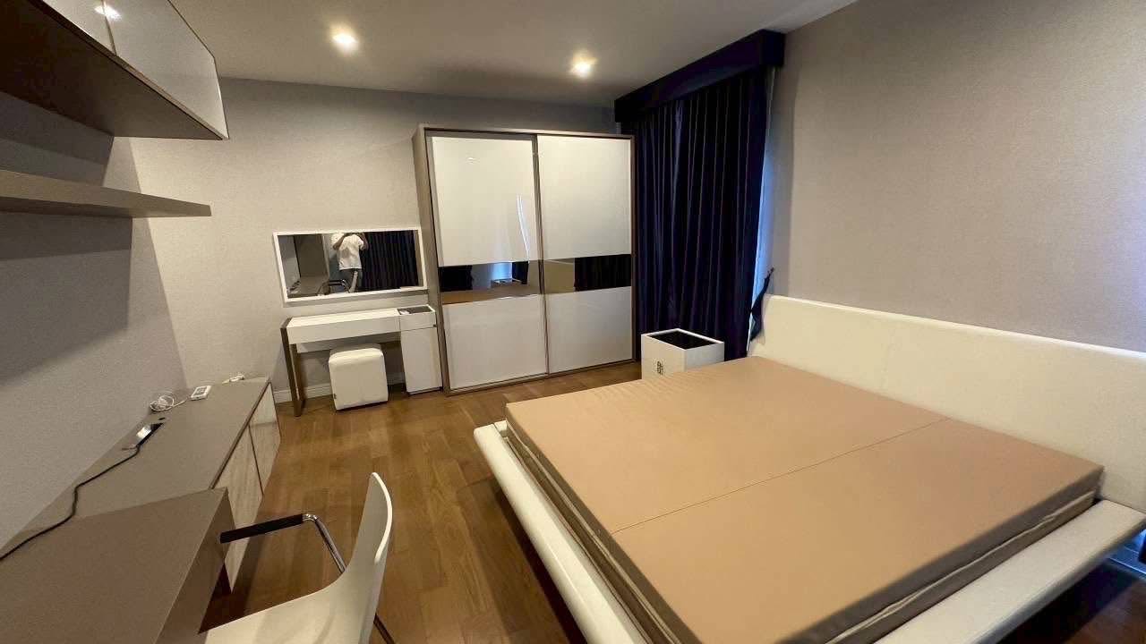 Burasiri Pattanakan