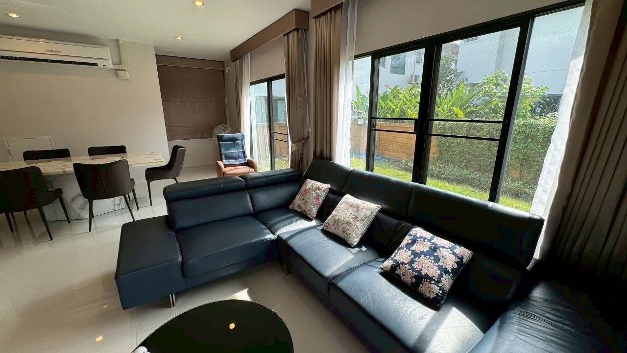 Burasiri Pattanakan