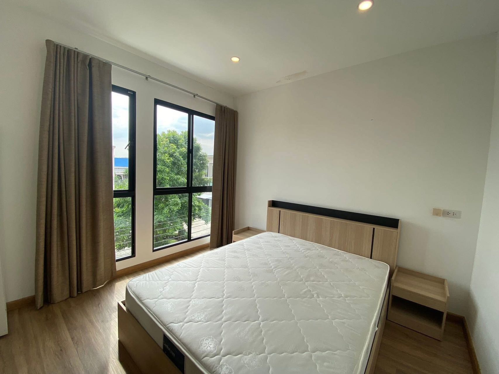 Patio Srinakarin Rama 9｜豪华别墅出租