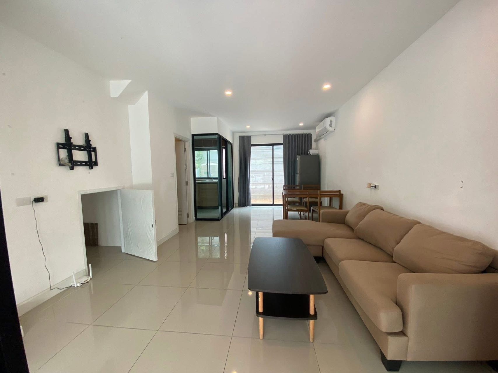 Patio Srinakarin Rama 9｜豪华别墅出租