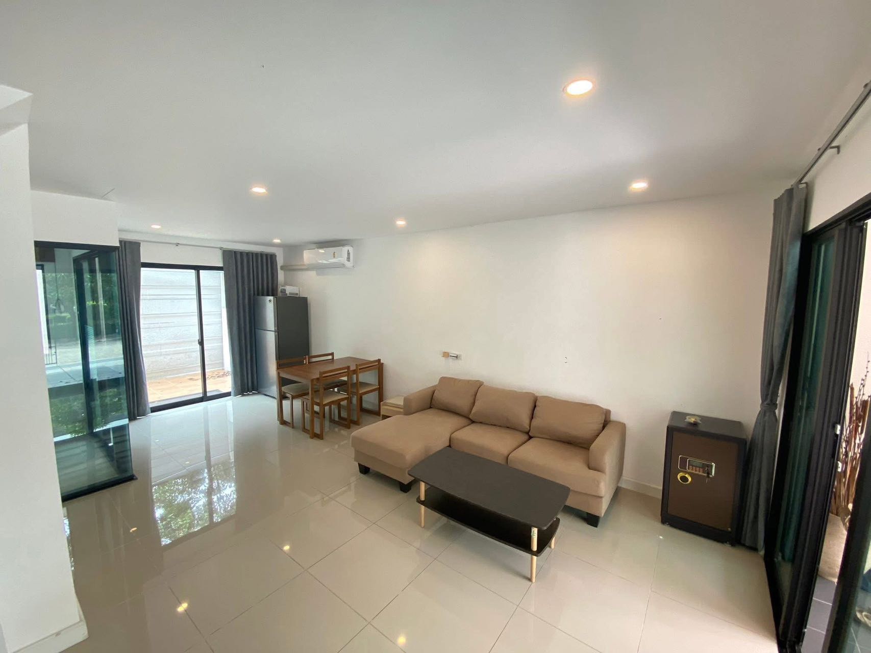 Patio Srinakarin Rama 9｜豪华别墅出租