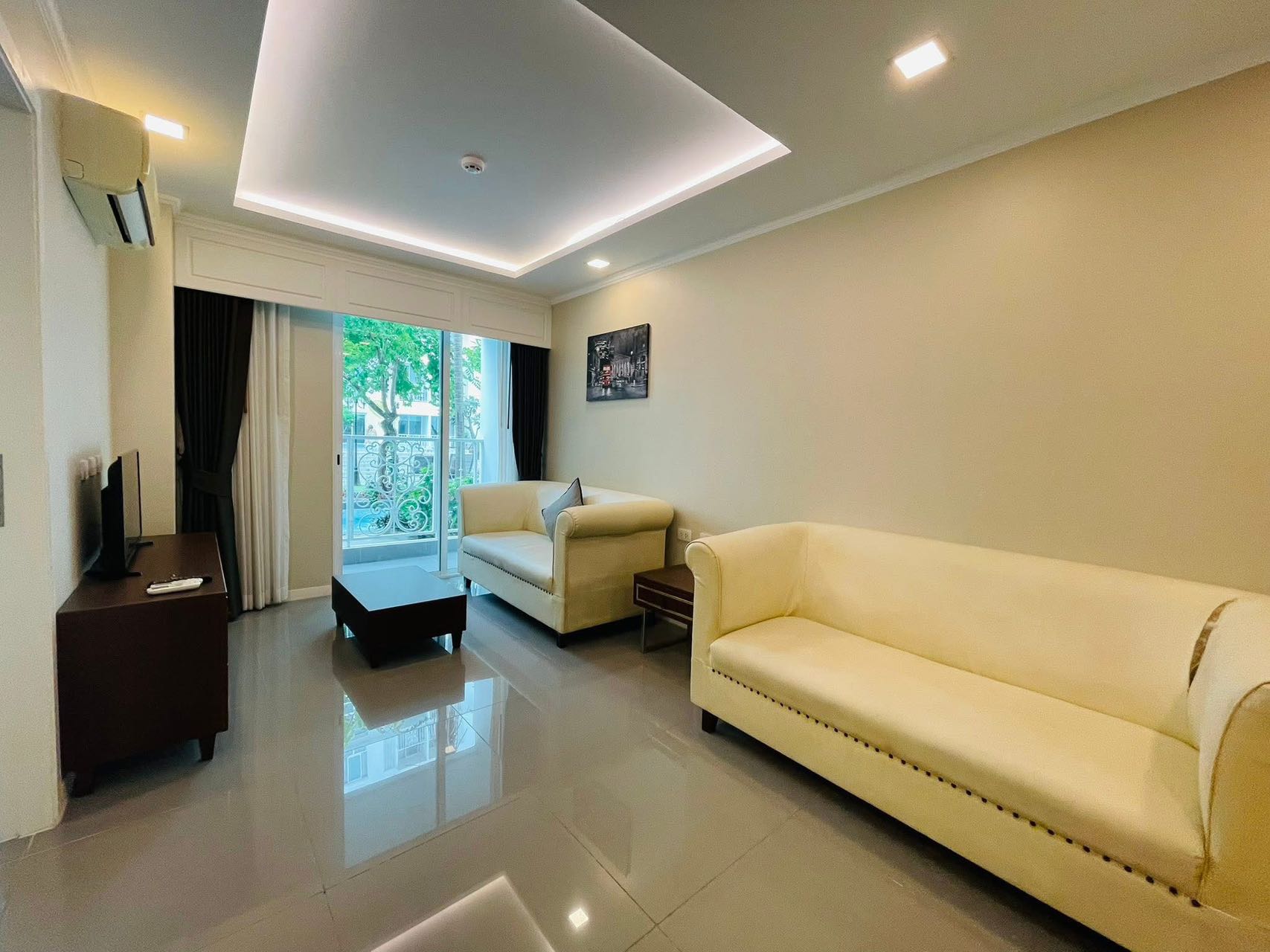 The Orient Resort & Spa · 中天 Pool Access 