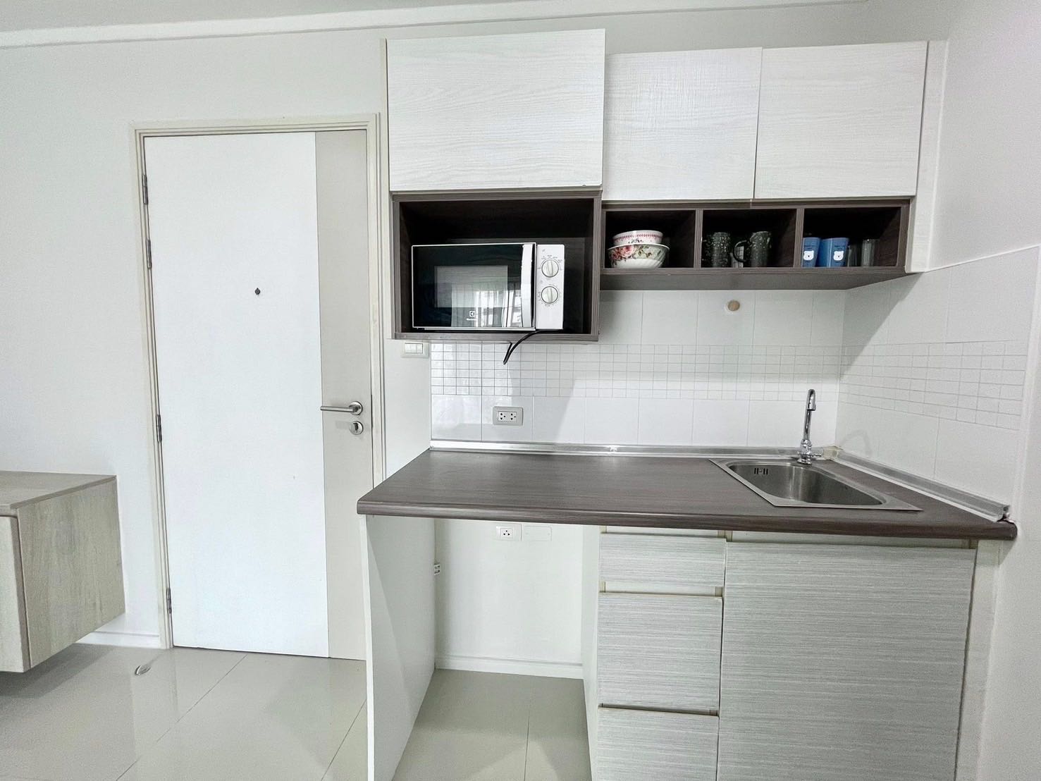  隆披尼海滩 中天 