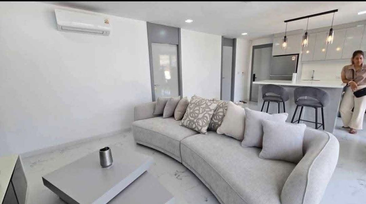 Pratumnak  · Soi 5（高端安静区域）