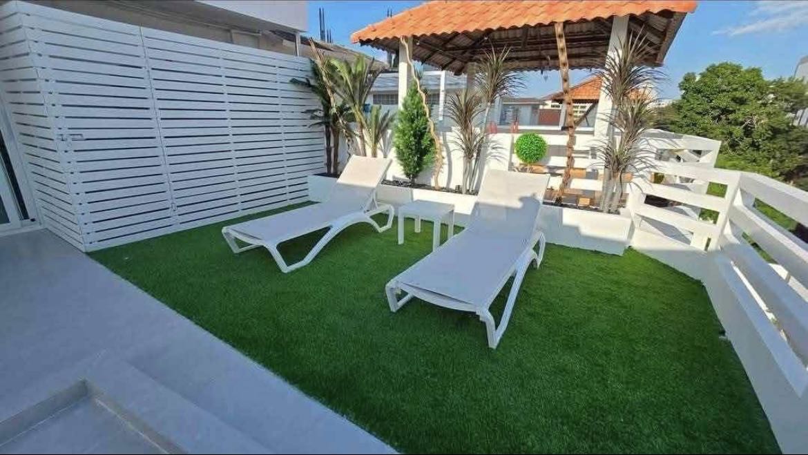 Pratumnak  · Soi 5（高端安静区域）