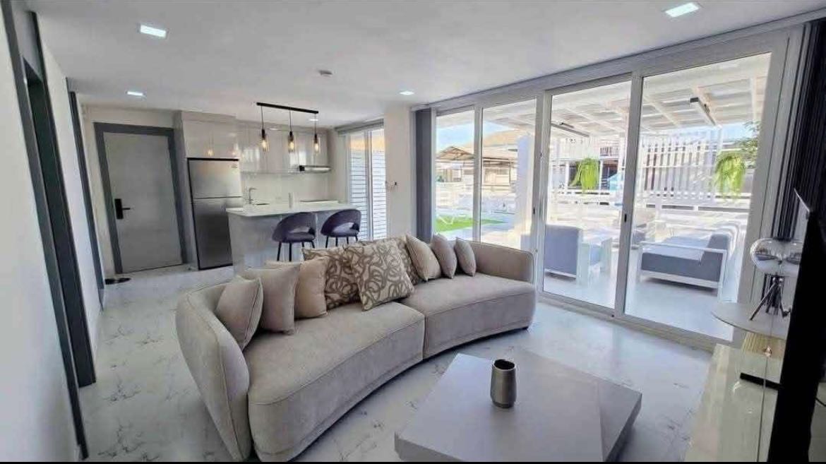 Pratumnak  · Soi 5（高端安静区域）