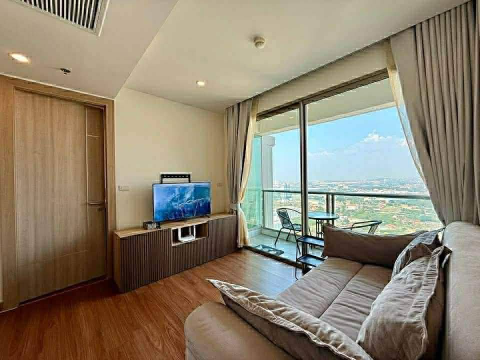 里维拉乔木提恩公寓