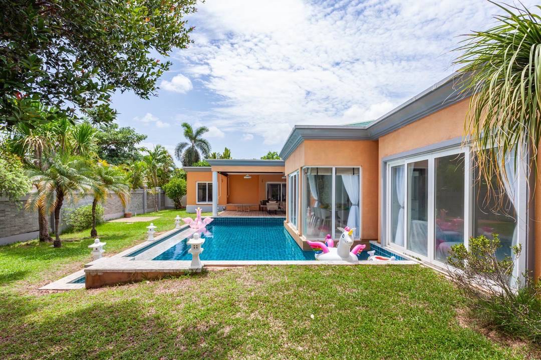 芭堤雅暹罗皇家景苑