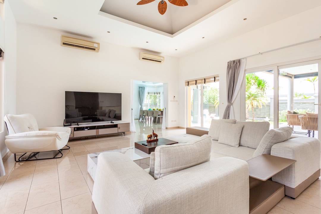 芭堤雅暹罗皇家景苑