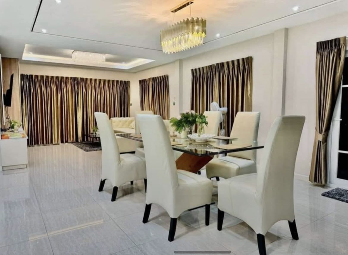 Central Park Hillside Village Soi Thung Klom-Tan Man