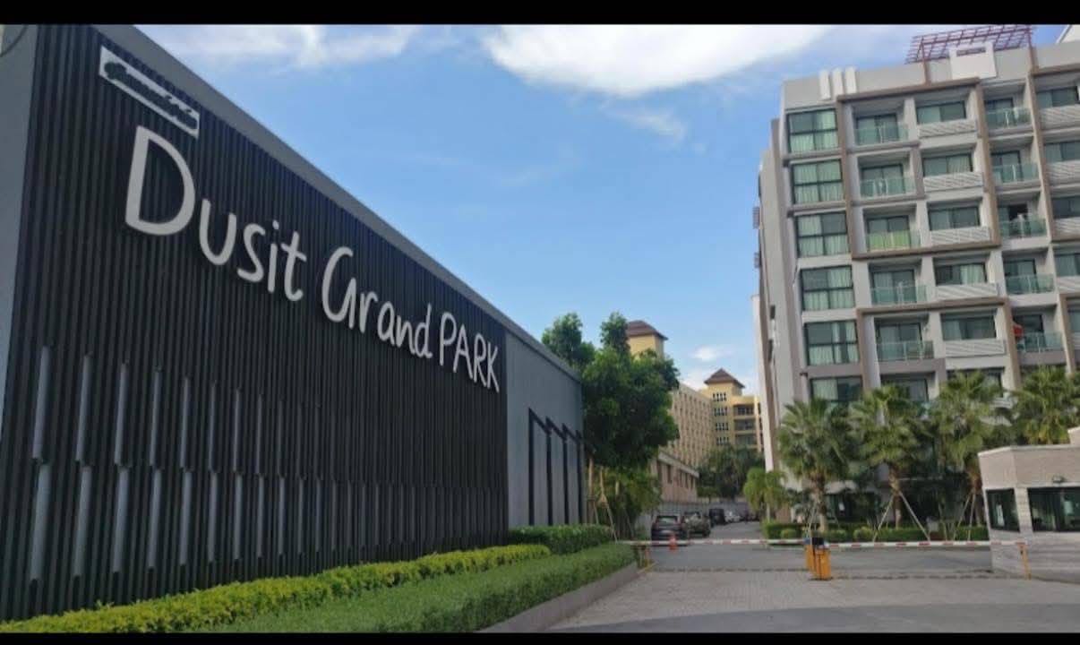 Dusit Grand Park 1