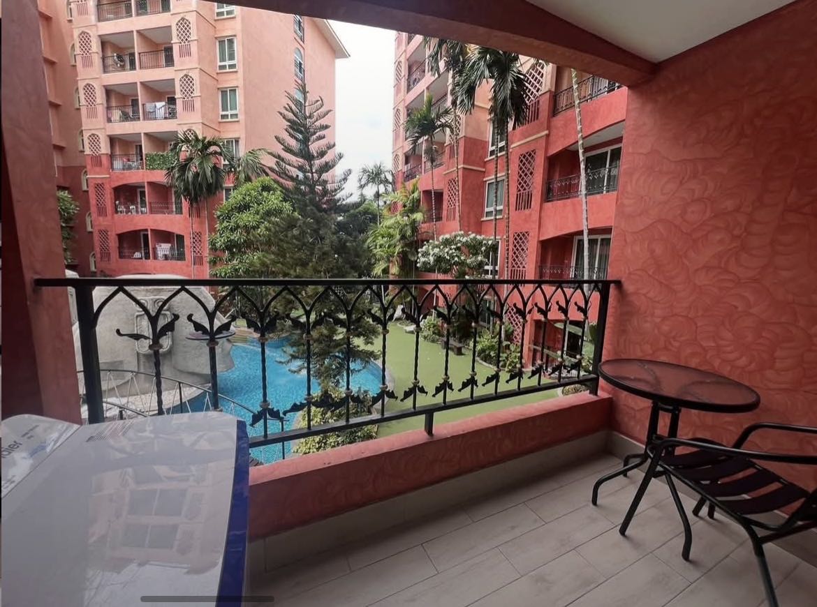 Seven Seas Condo Resort 中天