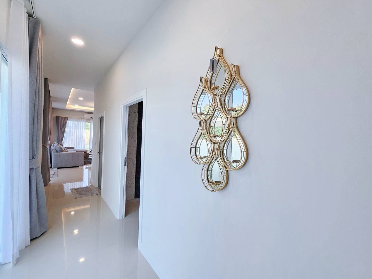 Gardenville Village 6