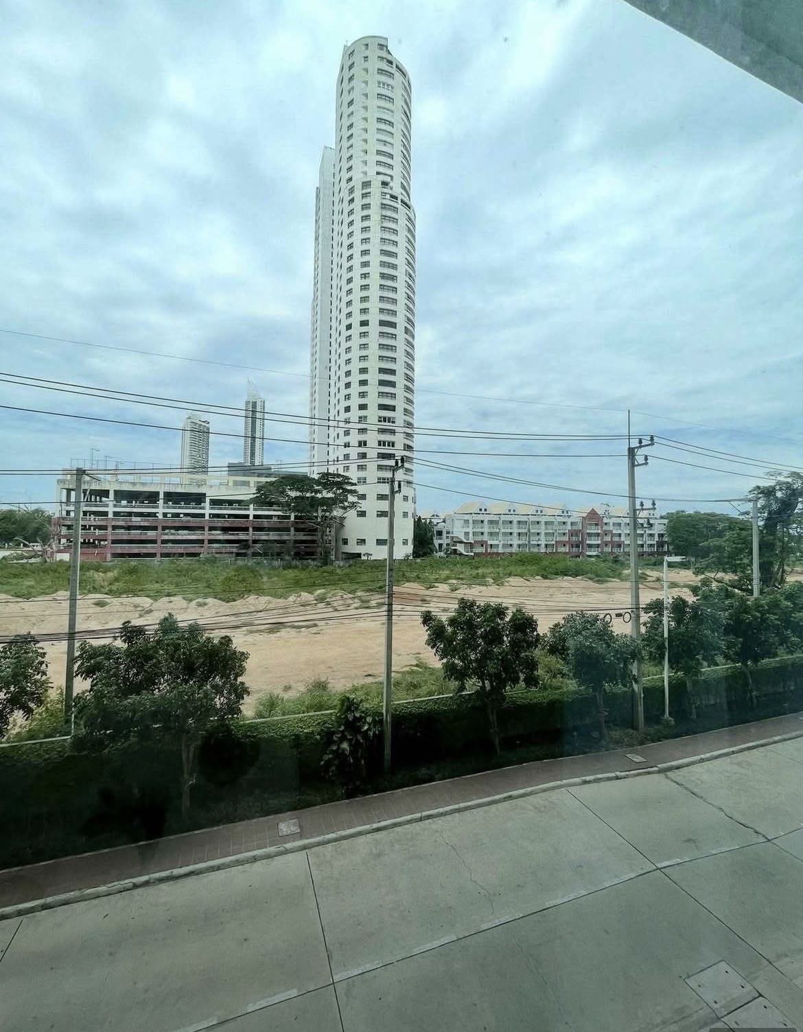  Lumpini Park Beach Jomtien