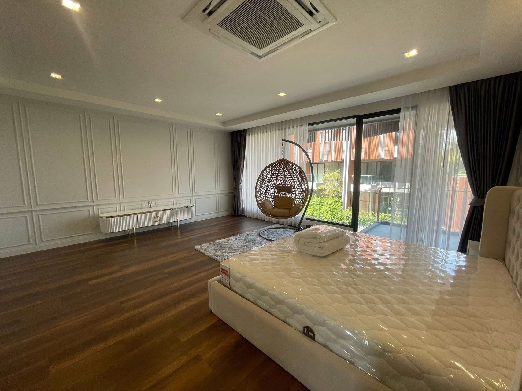 The Park Lane Sukhumvit 105