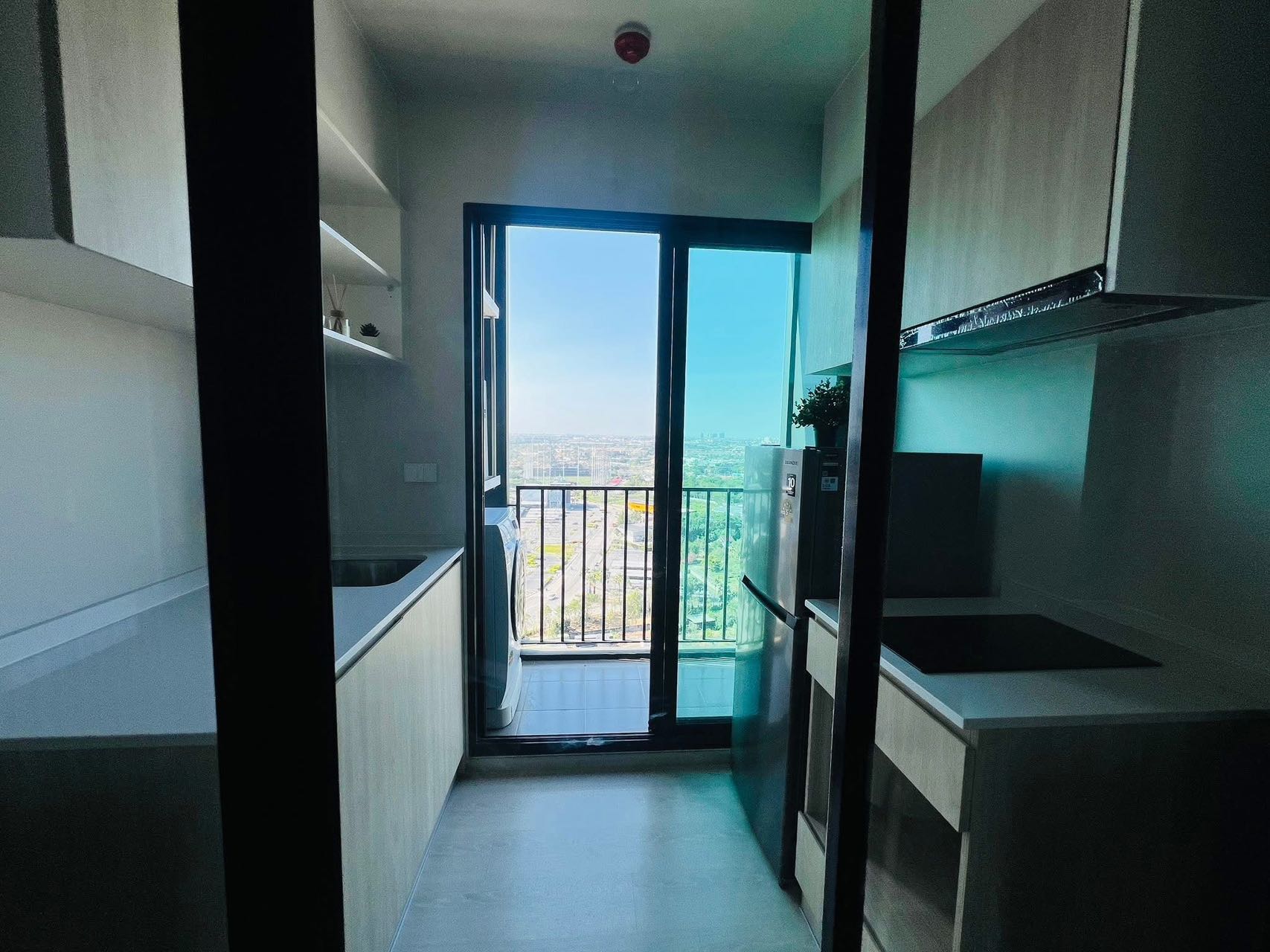 Nue Mega Plus Bangna