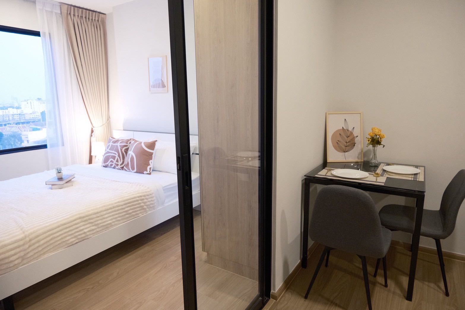 Chewathai Pinklao（宣素那她大学）