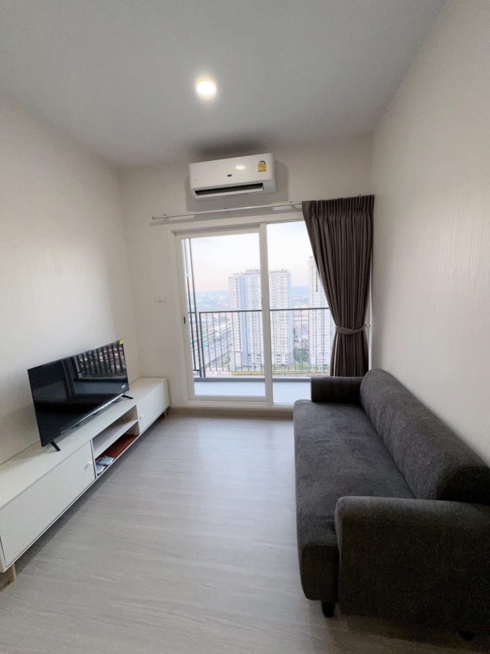 SUPALAI Loft Sathorn