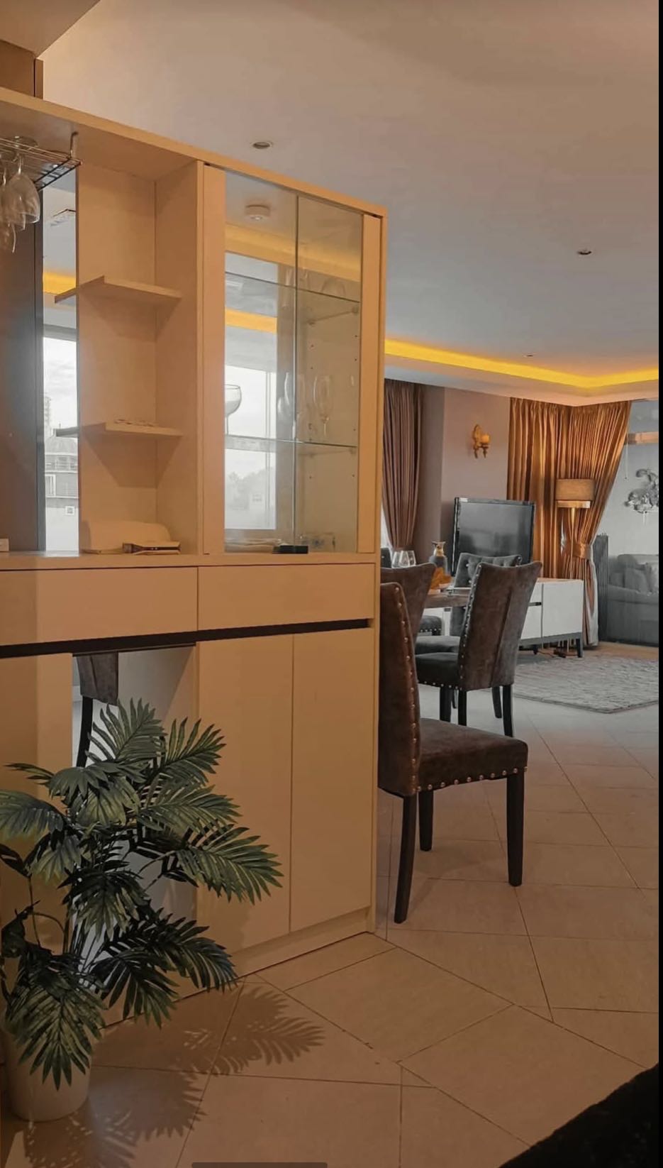 Executive Residence 4