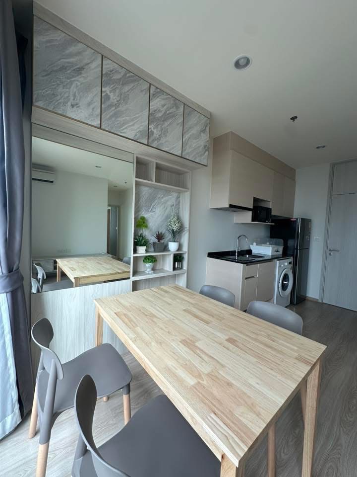 Noble Revolve Ratchada