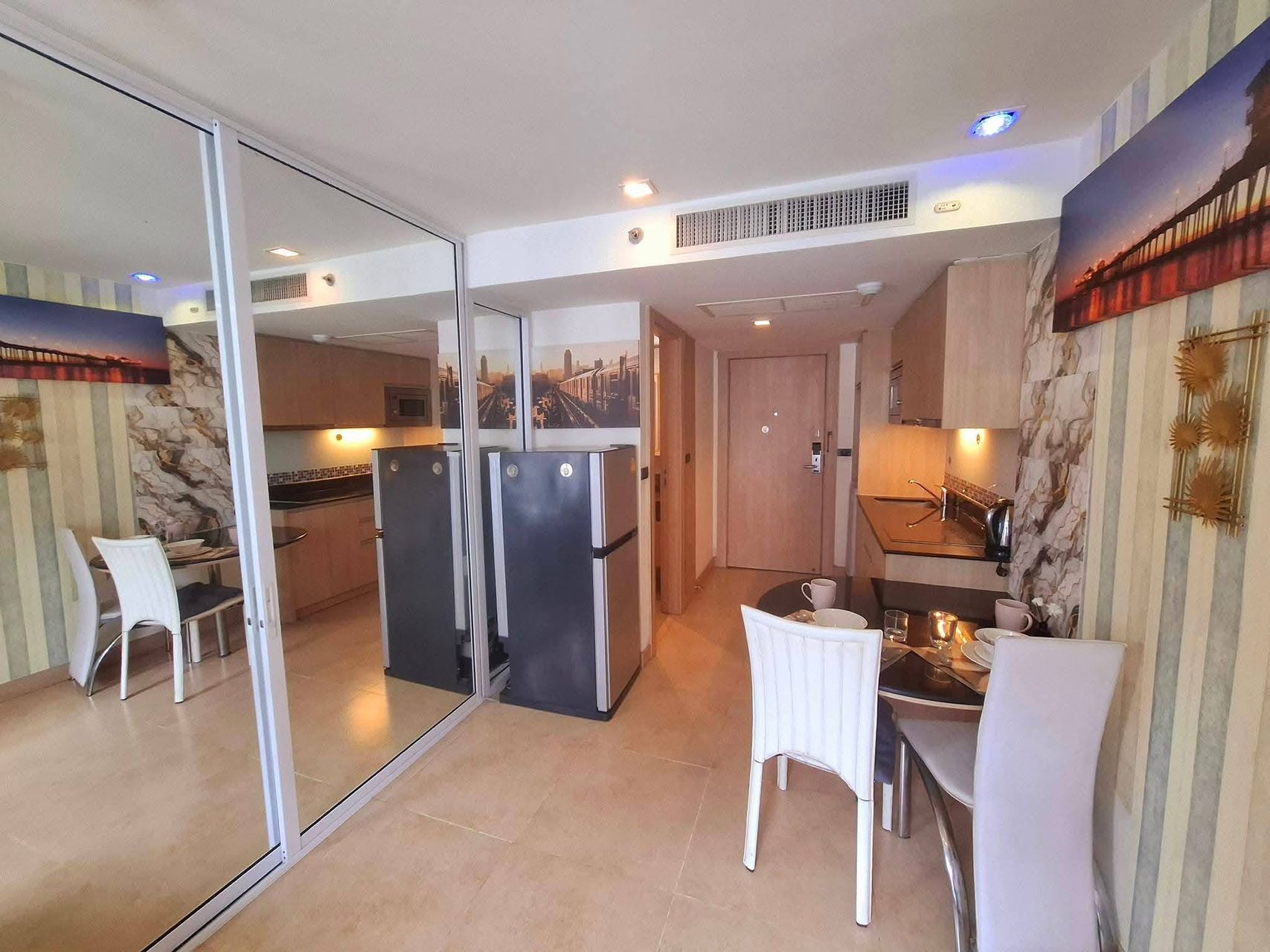 芭堤雅山崖公寓