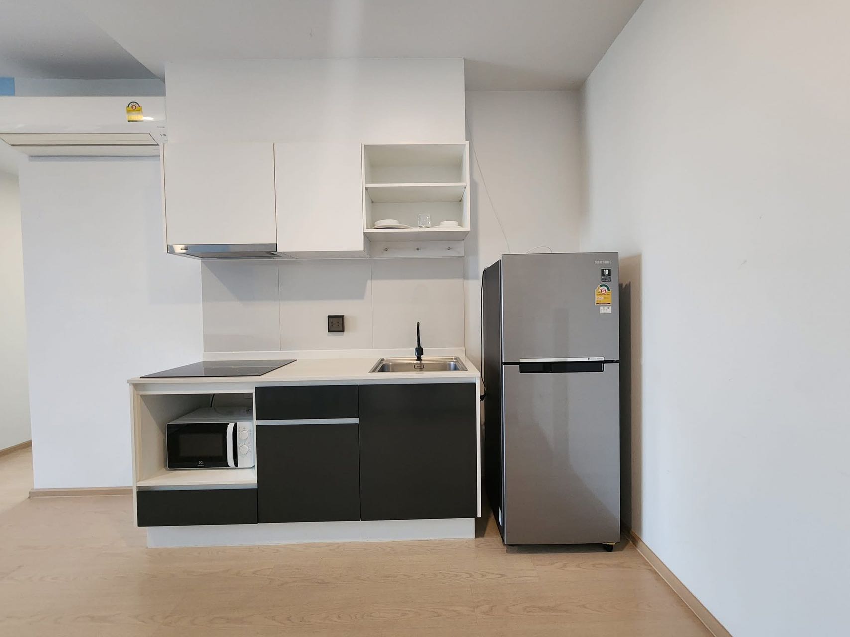 The tree Sukhumvit Ekkamai