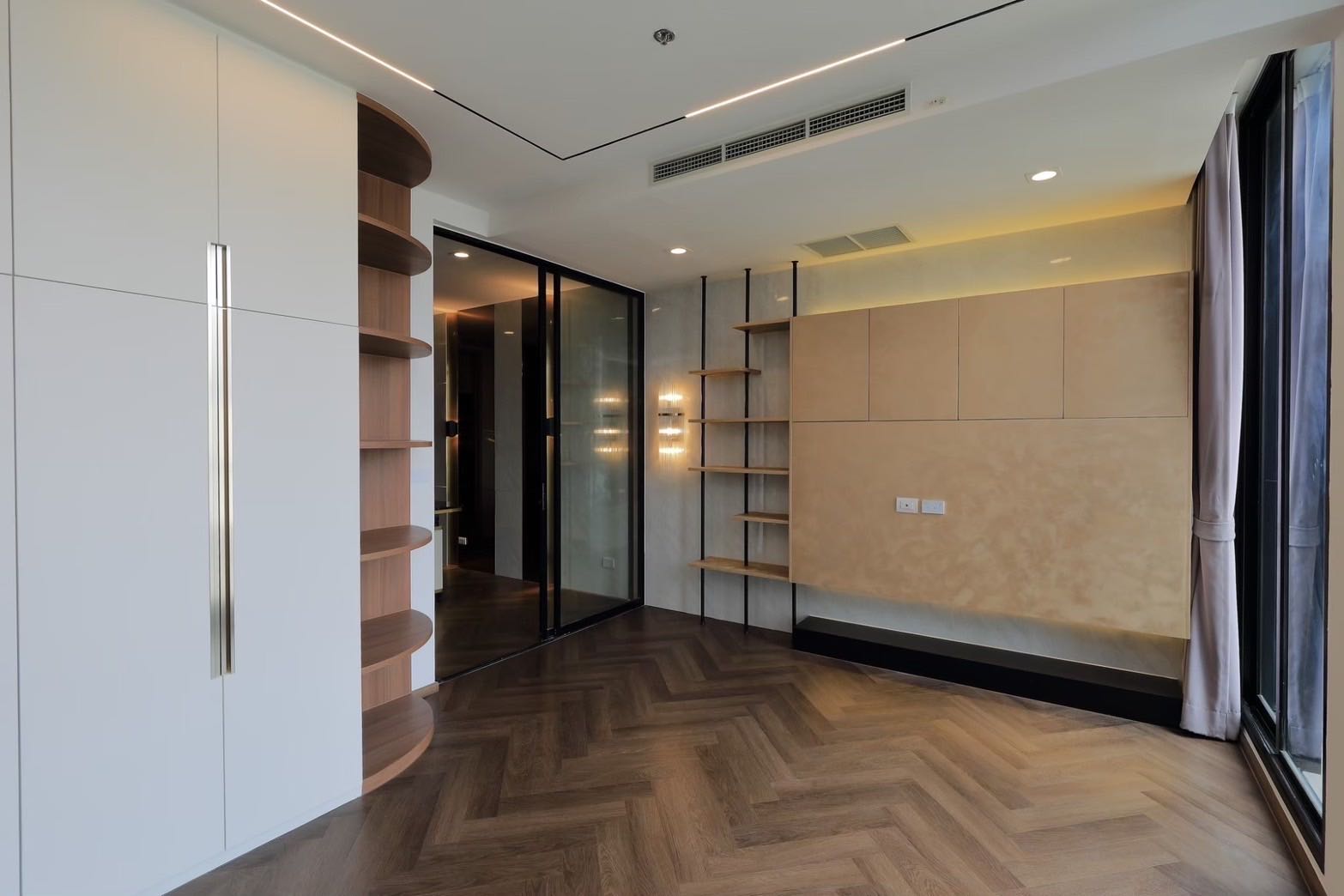 Noble Ploenchit(出售）