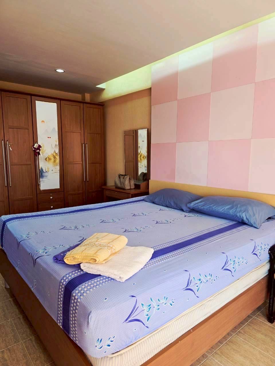 Jomtien Beach Condominium 