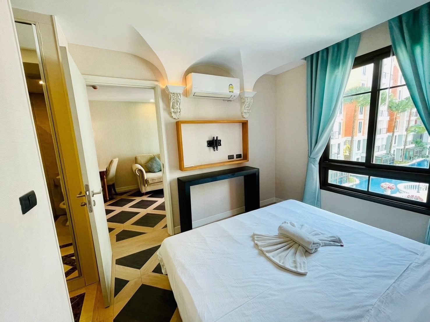 Espana Condo Resort Pattaya