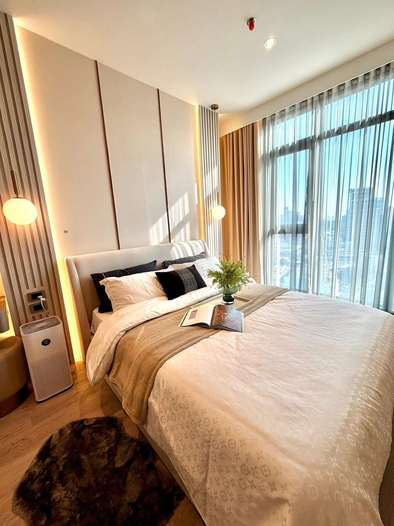 RHYTHM Ekkamai Estate