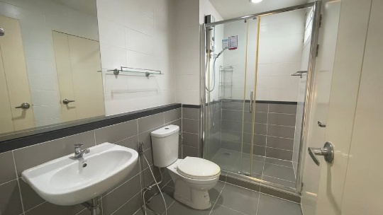 Baan Klangmaeng Sukhumvit 77