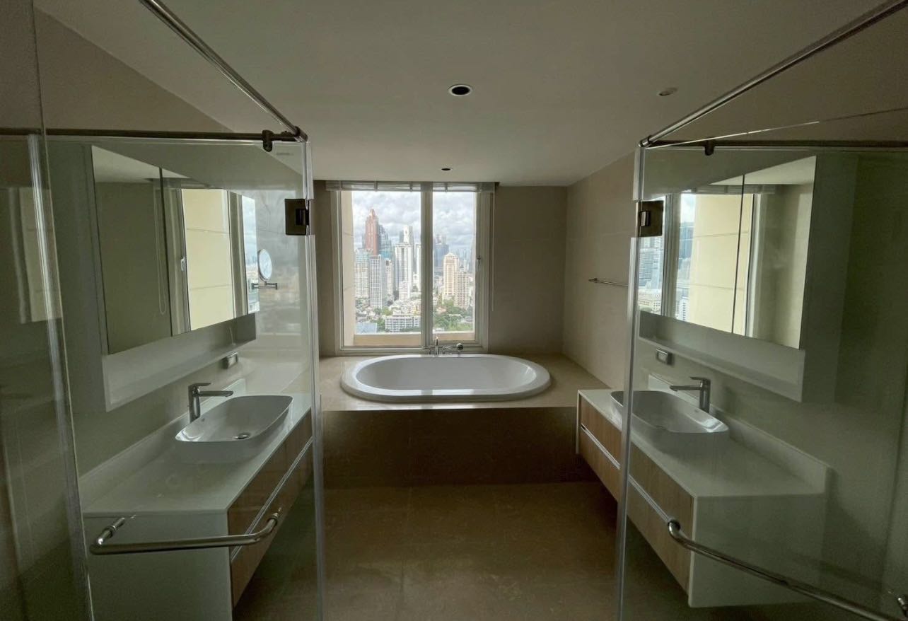 The Empire Place Sathorn