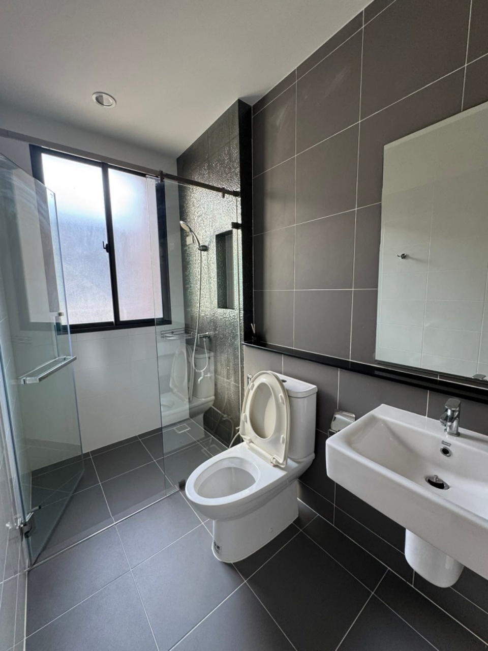 Baan Klang Muang Rama 9 – Bangkok Kreetha